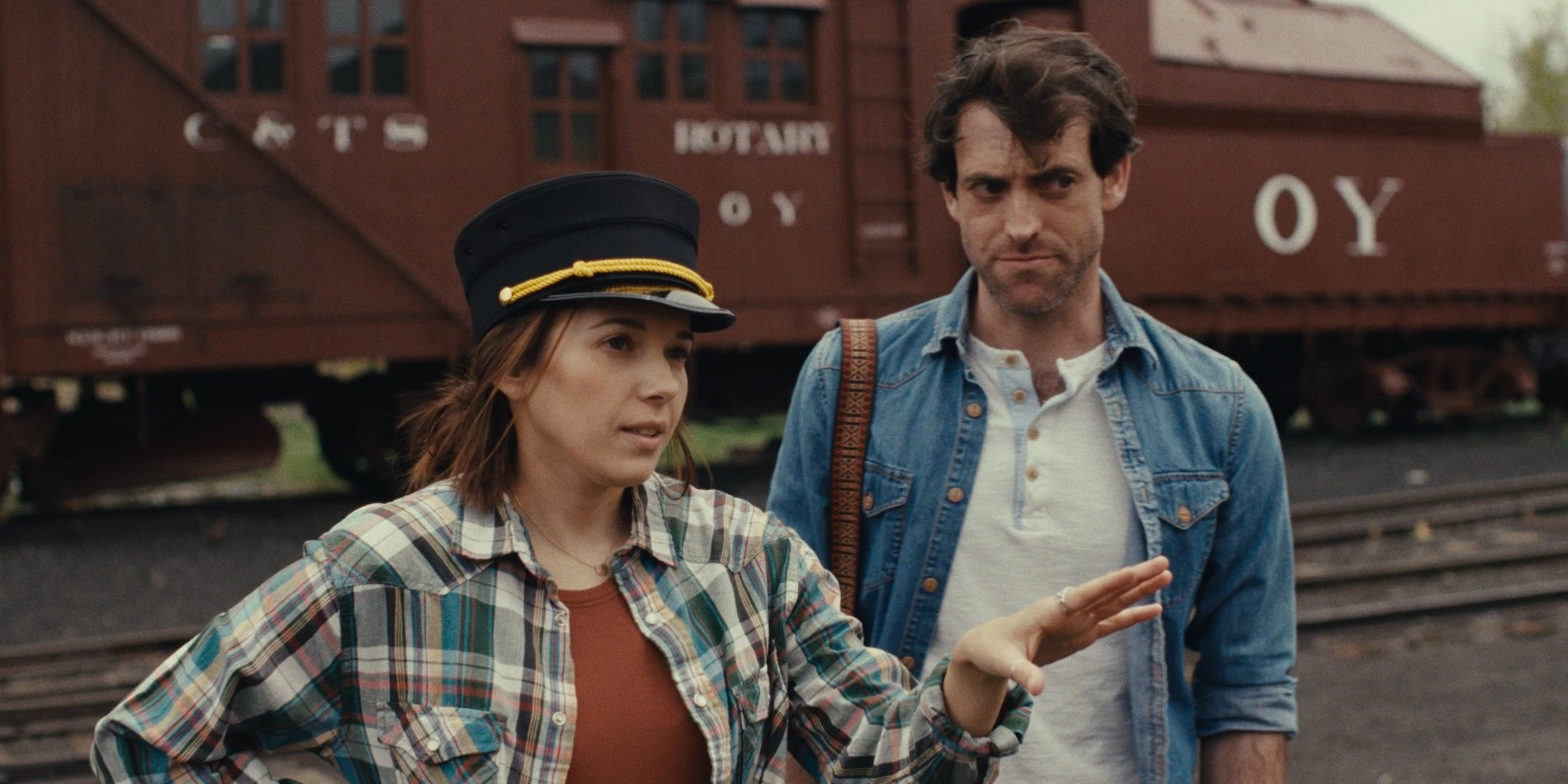 Out Past Dark — cinematography still (22 of 27)
