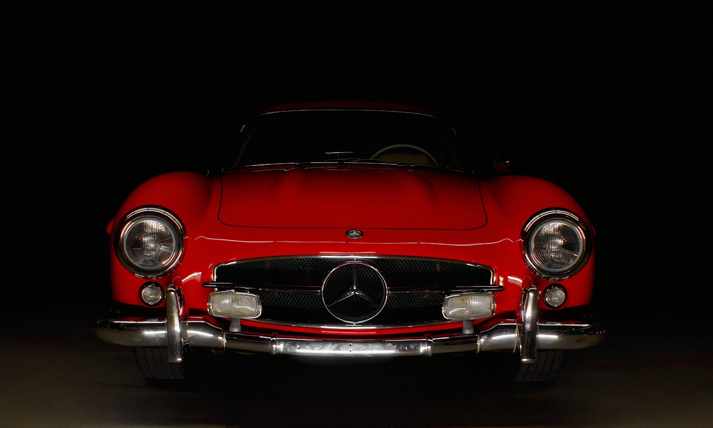 Mercedes-Benz - The Last Gullwing — cinematography still (5 of 6)