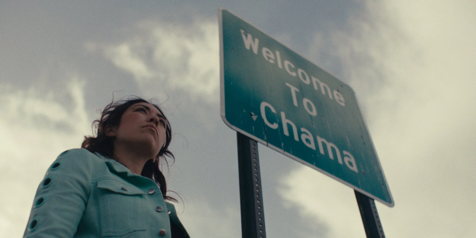 Out Past Dark — cinematography still (9 of 27)